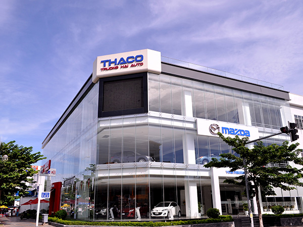 Thi công sàn gỗ hệ thống showroom Trường Hải Thaco Thi công sàn gỗ hệ thống showroom Trường Hải Thaco