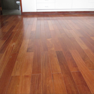 Sàn gỗ căm xe Lào