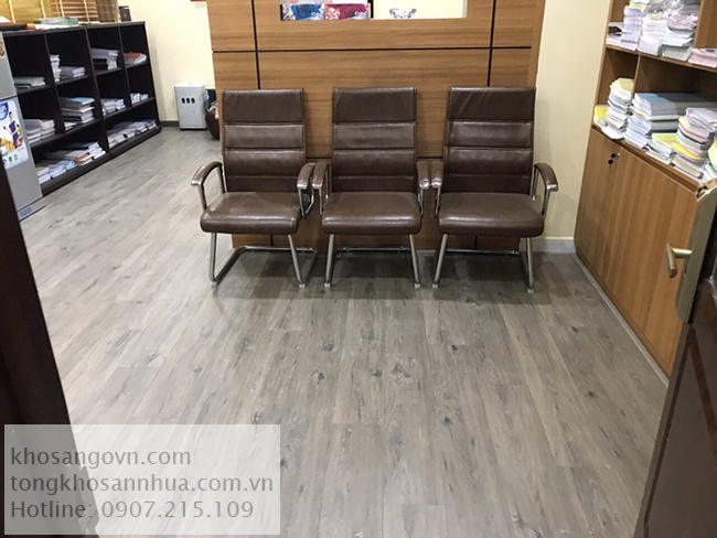 Thi công sàn gỗ Đức Egger mã EPL 017 Thi công sàn gỗ Đức Egger mã EPL 017