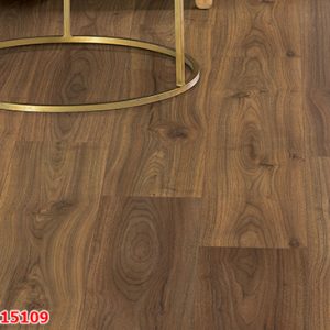 Sàn gỗ công nghiệp Egger Aqua EPL067 bản 8mm