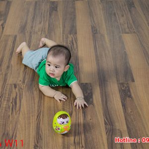Sàn gỗ Robina 12mm bản nhỏ W11