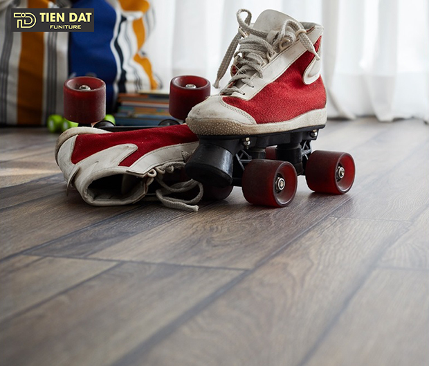 Ván sàn gỗ Robina Malaysia chống trầy xước tốt Ván sàn gỗ Robina Malaysia chống trầy xước tốt