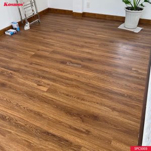 Sàn nhựa Kosmos đế cao su SPC5003